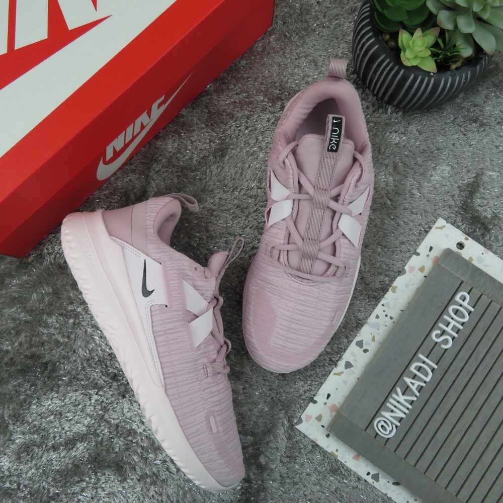 Nike Renew Sneakers - Picture 2 of 5